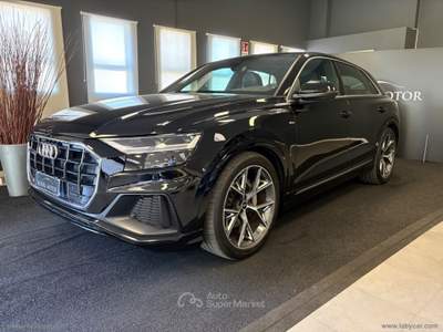 Audi Q8 Q8 50 TDI 286 CV quattro tiptronic S-LINE Nero usata Villorba Audi Q8 Q8 50 TDI 286 CV quattro tiptronic S-LINE Nero usata Villorba