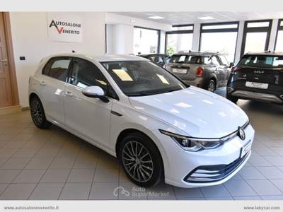 Volkswagen Golf Golf 2.0 TDI SCR Style Bianco usata San Michele Salentino