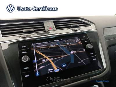 Volkswagen Tiguan 2.0 tdi r-line 150cv dsg Nero usata Bari