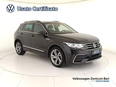 Volkswagen Tiguan 2.0 tdi r-line 150cv dsg Nero usata Bari