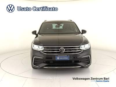 Volkswagen Tiguan 2.0 tdi r-line 150cv dsg Nero usata Bari