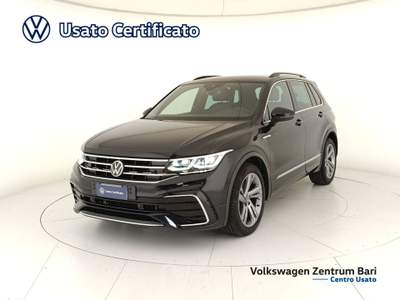 Volkswagen Tiguan 2.0 tdi r-line 150cv dsg Nero usata Bari