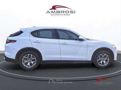 Alfa Romeo Stelvio Stelvio 2.2 Turbodiesel 210 CV AT8 Q4 Veloce Bianco usata Corciano