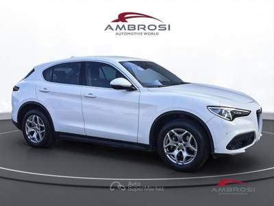 Alfa Romeo Stelvio Stelvio 2.2 Turbodiesel 210 CV AT8 Q4 Veloce Bianco usata Corciano