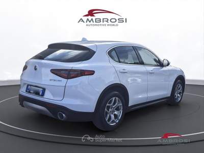 Alfa Romeo Stelvio Stelvio 2.2 Turbodiesel 210 CV AT8 Q4 Veloce Bianco usata Corciano
