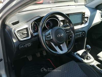 Kia XCeed 1.0 T-GDi URBAN 120cv Grigio usata Napoli