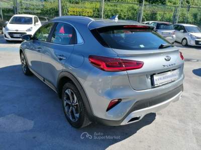 Kia XCeed 1.0 T-GDi URBAN 120cv Grigio usata Napoli