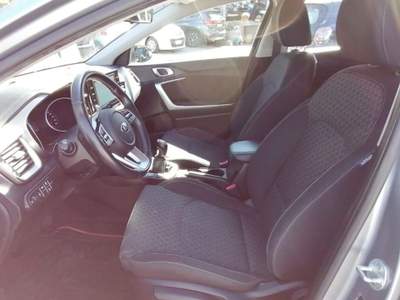Kia XCeed 1.0 T-GDi URBAN 120cv Grigio usata Napoli