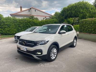 Volkswagen T-Cross 1.0 TSI 110 CV Life Grigio usata Atripalda