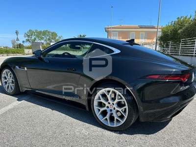 Jaguar F-Type JAGUAR F-Type 2.0 aut. Coupé R-Dynamic Nero usata Macerata