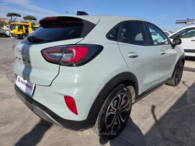 Ford Puma 1.0 EcoBoost Hybrid 125 CV S&S Titanium Grigio usata Napoli