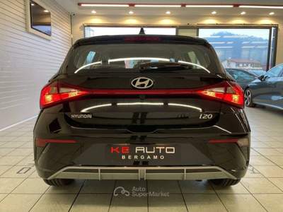 Hyundai i20 1.0 t-gdi Connectline 90cv dct Nero usata Mozzo