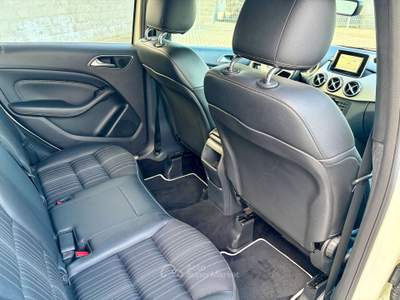Mercedes-Benz Classe B Classe B 180 CDI automatic Premium Bianco usata Ceglie Messapica