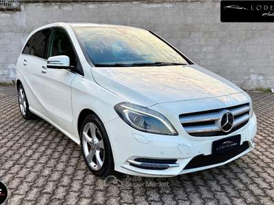 Mercedes-Benz Classe B Classe B 180 CDI automatic Premium Bianco usata Ceglie Messapica
