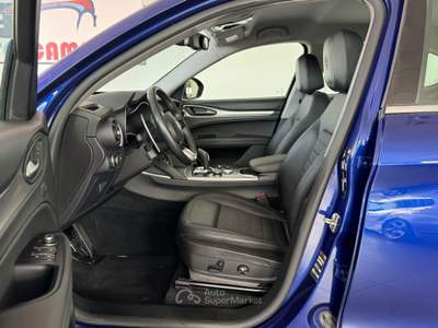 Alfa Romeo Stelvio 2.0 Turbo 200 cv AT8 Q4 SUPER MY21 Blu/Azzurro usata Cesano Maderno