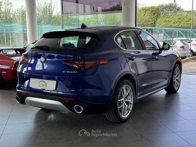 Alfa Romeo Stelvio 2.0 Turbo 200 cv AT8 Q4 SUPER MY21 Blu/Azzurro usata Cesano Maderno
