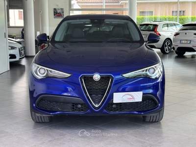 Alfa Romeo Stelvio 2.0 Turbo 200 cv AT8 Q4 SUPER MY21 Blu/Azzurro usata Cesano Maderno