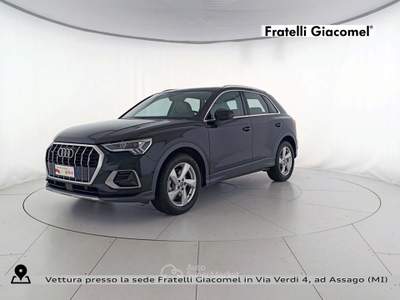 Audi Q3 45 2.0 tfsi business advanced quattro s-tronic Nero usata Assago