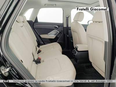 Audi Q3 45 2.0 tfsi business advanced quattro s-tronic Nero usata Assago