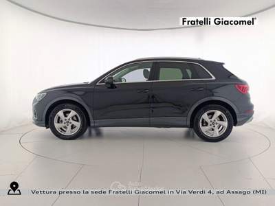 Audi Q3 35 2.0 tdi business advanced s-tronic Nero usata Assago