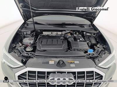 Audi Q3 35 2.0 tdi business advanced s-tronic Nero usata Assago