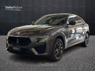 Maserati Levante  -  mhev 330 cv awd gt Grigio usata Ancona