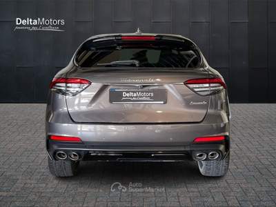 Maserati Levante  -  mhev 330 cv awd gt Grigio usata Ancona