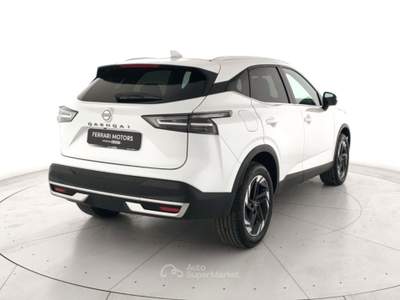 Nissan Qashqai  - qashqai 1.3 mhev n-connecta 2wd 158cv xtronic Bianco usata Carpi