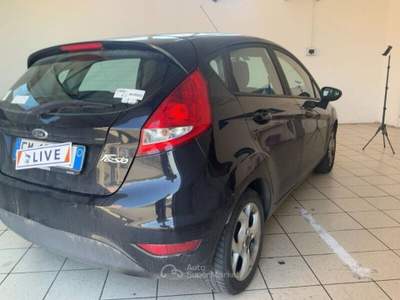 Ford Fiesta Fiesta Ikon 1.4 TDCi 70CV 5p. Business Nero usata Ferrara