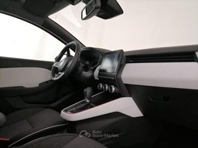 Renault Clio 1.6 E-Tech full hybrid Techno 145cv auto Arancione usata Roma