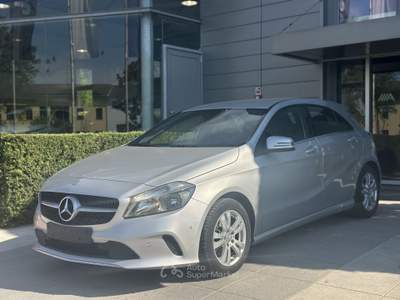 Mercedes-Benz Classe A A 220 d Business 177cv auto *17'', HARMAN KARDON, PROMO AZZURRA* Argento usata Suzzara