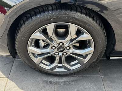 Ford Focus 1.5 Ecoblue 115cv ST -Line Auto SW #nazionale Nero usata Spinea