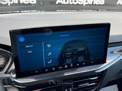 Ford Focus 1.5 Ecoblue 115cv ST -Line Auto SW #nazionale Nero usata Spinea