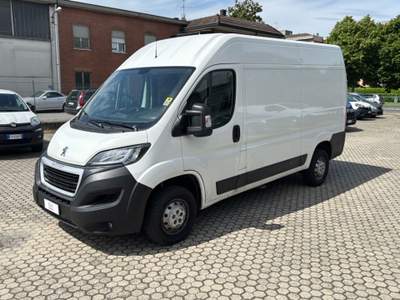 Peugeot Boxer 335 L2H2 2.2 BlueHDi 140cv S&S Bianco usata Voghera