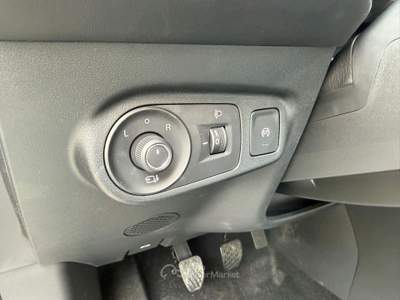 MG ZS 1.5 Comfort Verde usata Novara