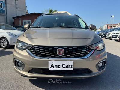 Fiat Tipo 1.4 T-Jet 120cv Lounge Oro usata San Giuseppe Vesuviano