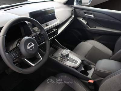 Nissan Qashqai 1.3 MHEV 158 N-Connecta CVT Nero usata Venezia