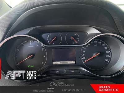 Opel Crossland Crossland X 1.2 Design Line s&s 110cv auto my19 Rosso usata Napoli