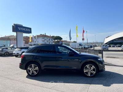 Audi Q5 Q5 40 2.0 tdi mhev 12V Business Advanced quattro s-tronic Grigio usata Rimini