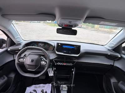 Peugeot 208 Hybrid 110 e-DCS6 Style Nero usata Varedo