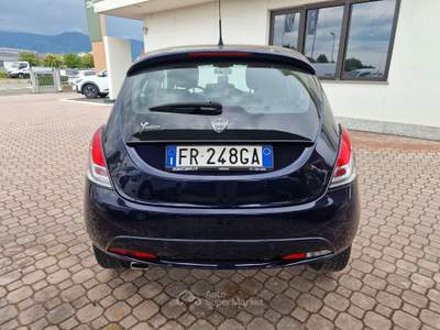 Lancia Ypsilon 1.2 Silver ecochic Gpl 69cv Blu/Azzurro usata Mappano