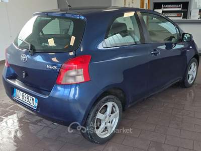 Toyota Yaris NON FUMATORE usata Villa di Tirano