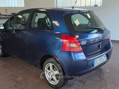 Toyota Yaris NON FUMATORE usata Villa di Tirano