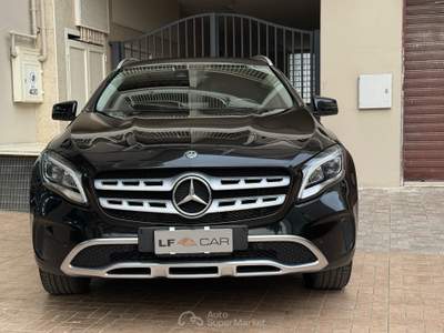 Mercedes-Benz GLA Automatic Sport 2.2 136 cv Nero usata SANTERAMO IN COLLE