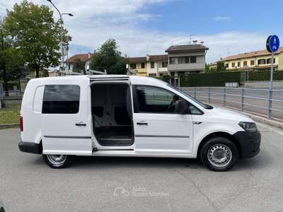 Volkswagen Caddy 102cv Bianco usata Treviglio