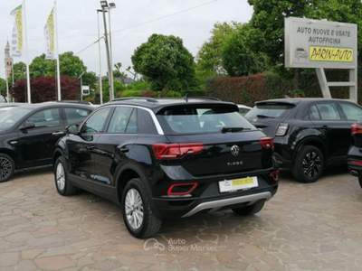 Volkswagen T-Roc SCR 150 CV DSG Life Nero usata VEDELAGO