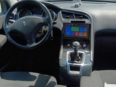 Peugeot 5008 Premium *7 POSTI* Grigio usata Bari
