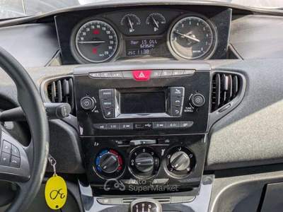 Lancia Ypsilon HYBRID 1.0cc 70cv SENS. PARK CERCHI IN LEGA Grigio usata Roma