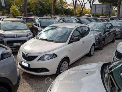 Lancia Ypsilon HYBRID 1.0cc 70cv SENS. PARK CERCHI IN LEGA Grigio usata Roma
