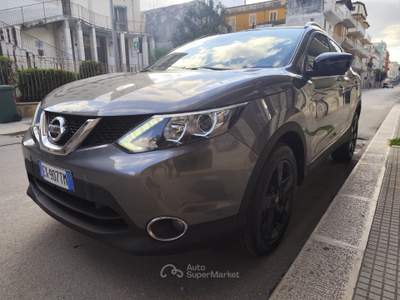 Nissan Qashqai 110CV N-CONNECTA TETTO NAVI Grigio usata CORATO